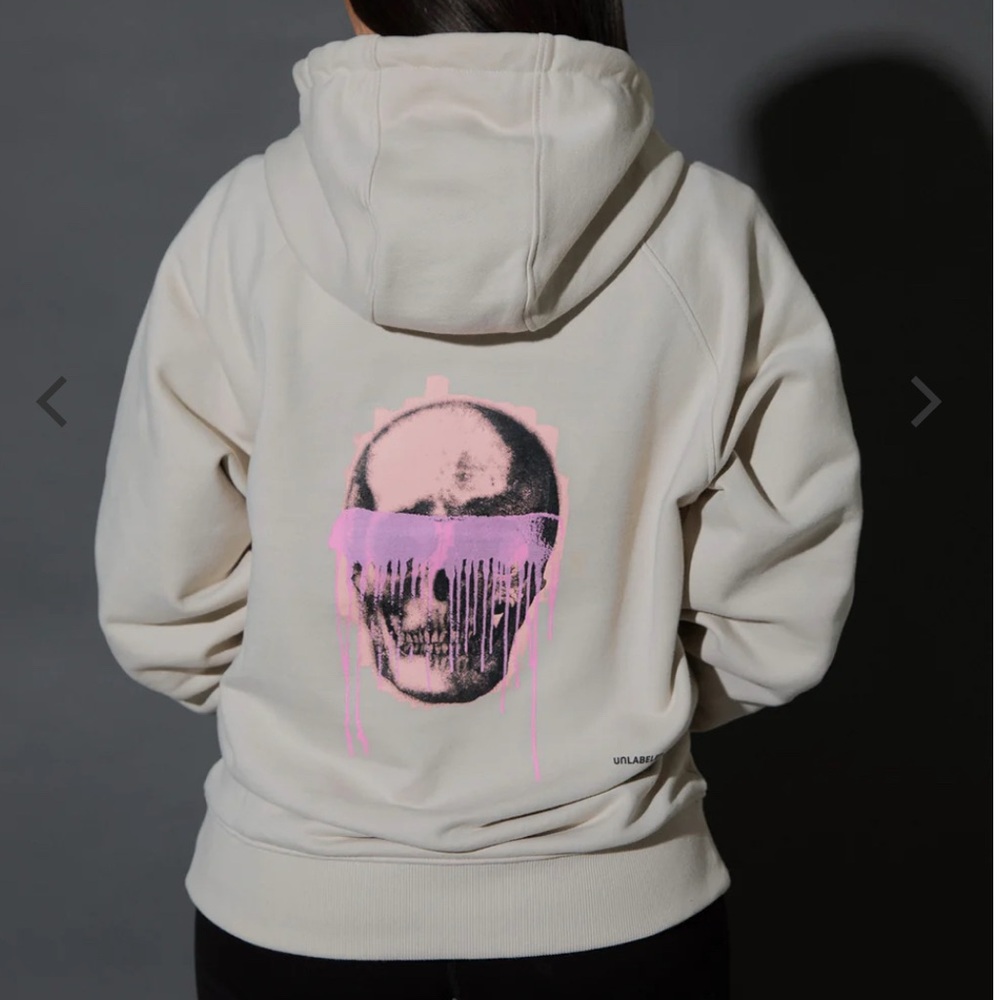 Unlabeled Skull Drip Hoodie Women’s Size M “Bone” (no strings)